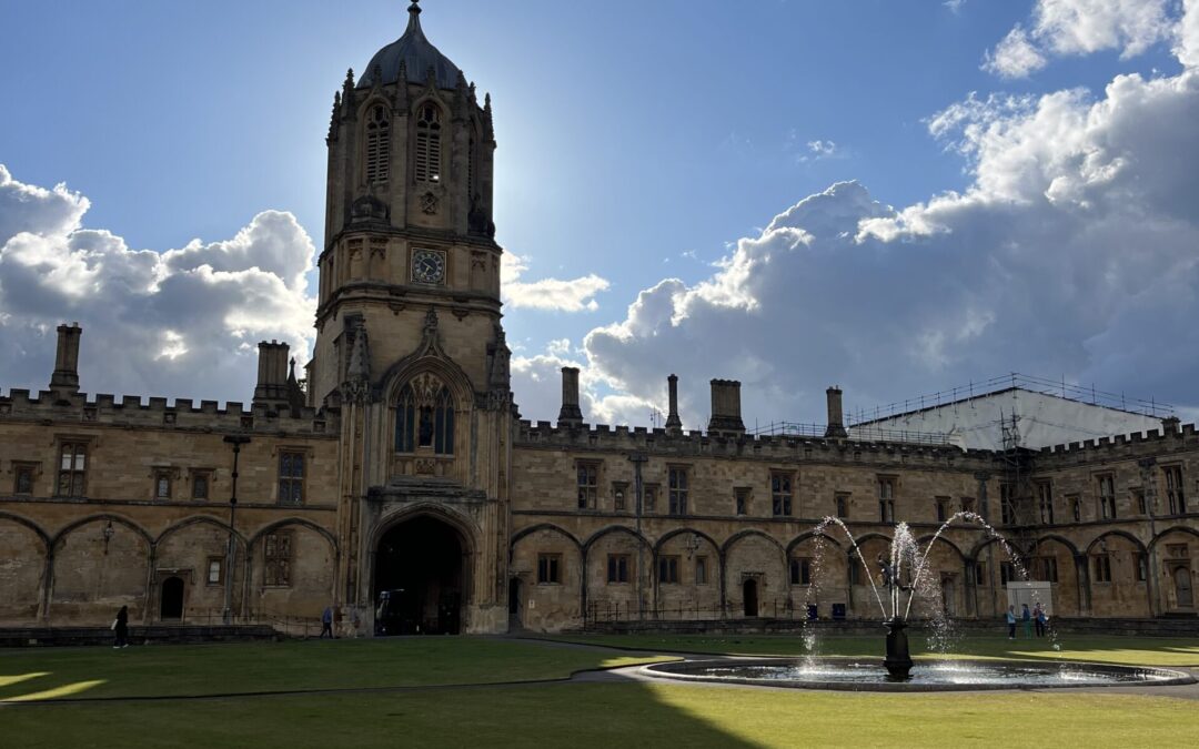 Representations of Oxford University Through Literature